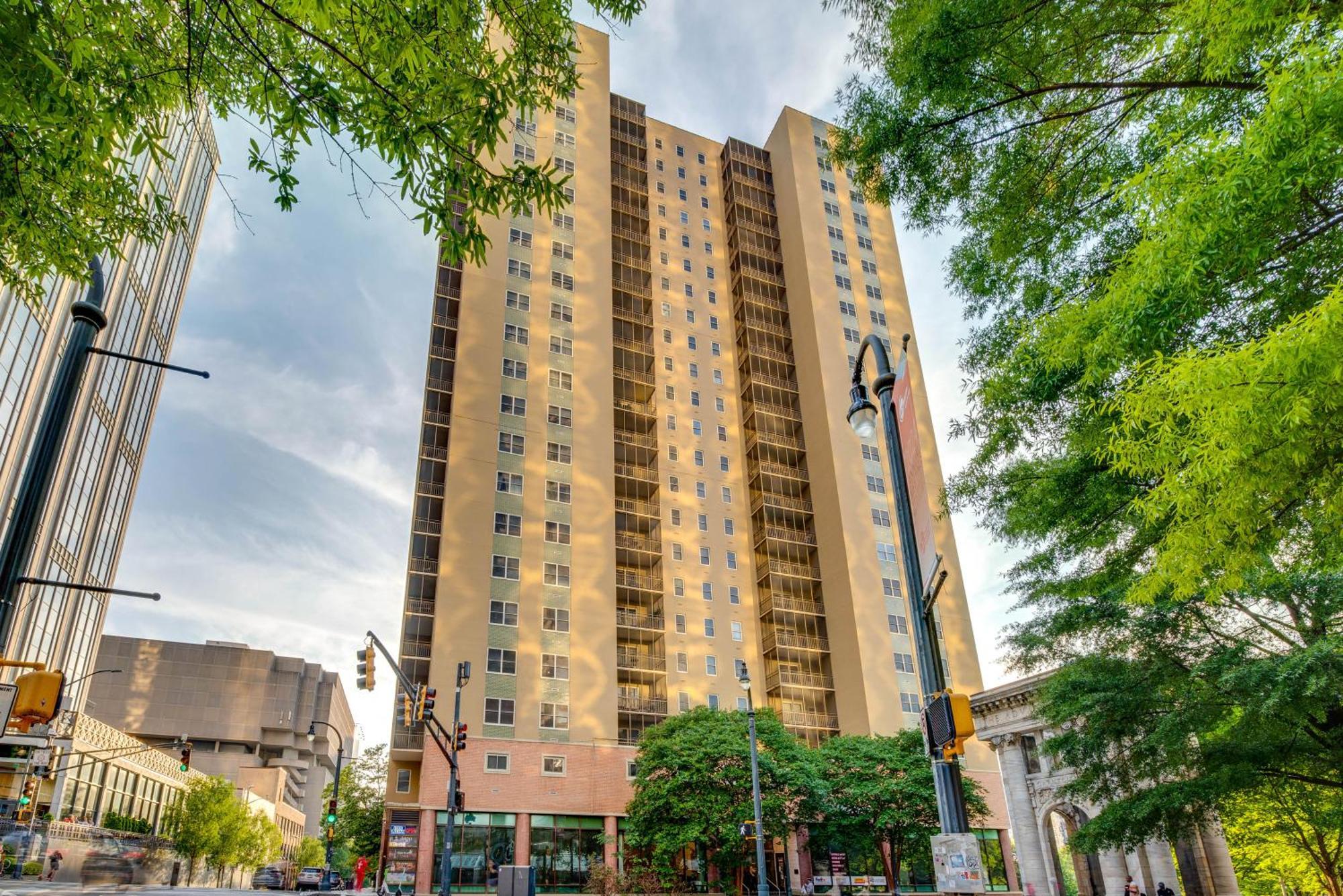 Downtown Atlanta Condo Walk To Arenas And Venues מראה חיצוני תמונה